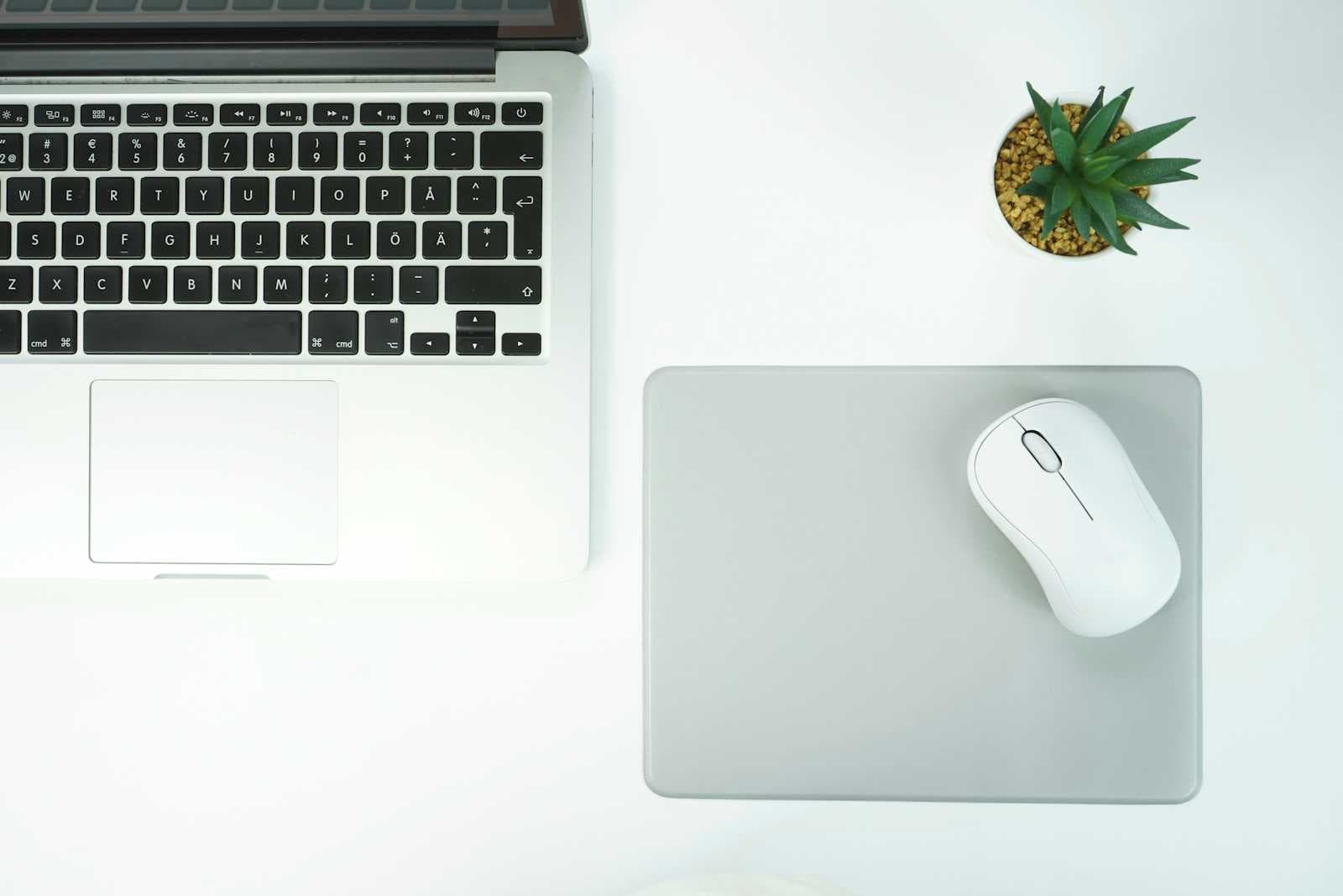 Build Clickstream Data Infrastructure with Winston and Parseable
